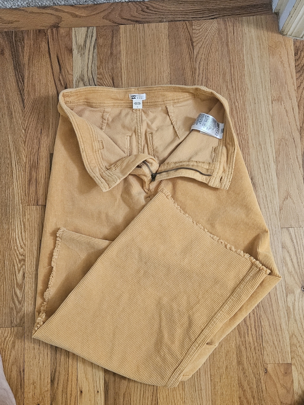 BillabongFree Fall Wide-Leg Corduroy Pants Size 31 - Picture 6 of 11